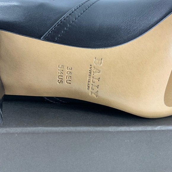 Bally Knee Hight Boots - Picture 4 of 8